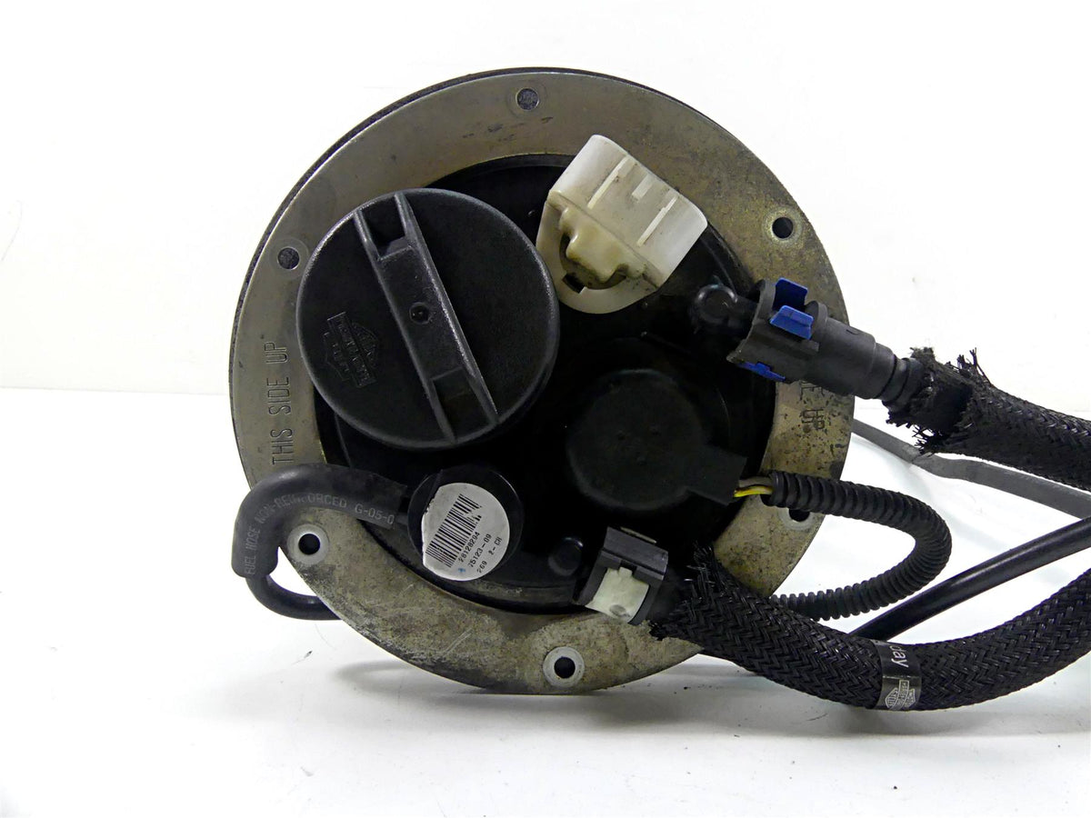 2013 Harley VRSCF Muscle Vrod Fuel Gas Petrol Pump - Tested 75310-07 {{ shop.shopifyCountryName }} - Mototech271