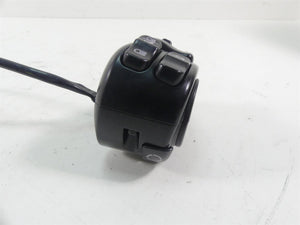2014 Harley Touring FLHXS Street Glide Sp Left Cruise Control Switch 71500128B