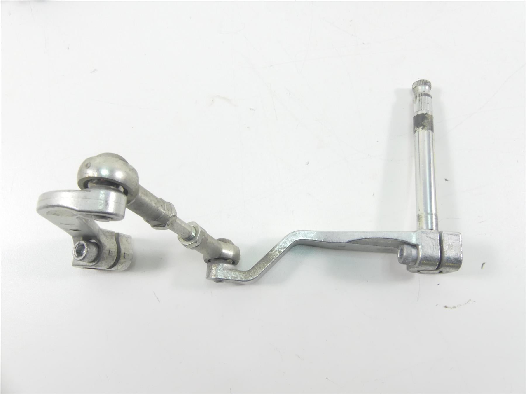 2020 Harley Softail FXBB Street Bob Left Front Foot Peg & Shifter Lever 50500603 {{ shop.shopifyCountryName }} - Mototech271