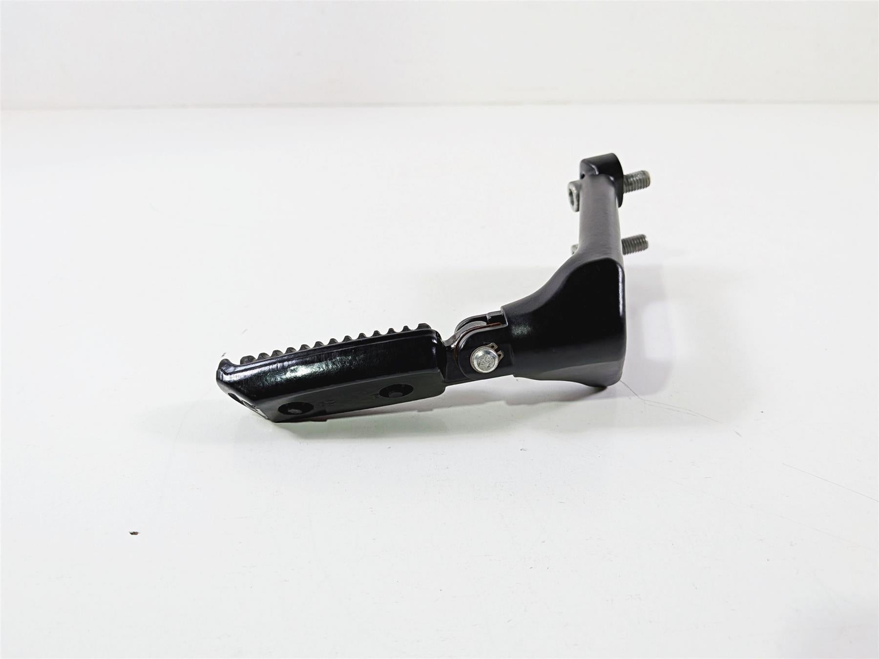 2011 Harley VRSCDX Night Rod Rear Left Passenger Foot Peg & Mount 51723-07 {{ shop.shopifyCountryName }} - Mototech271