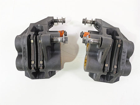 2002 Yamaha YZFR1 R1 Front Brake Caliper Set 5PW-2580U-00 5PW-2580U-00 {{ shop.shopifyCountryName }} - Mototech271