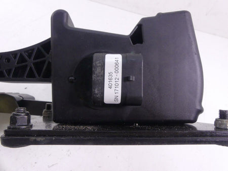 2018 Polaris RZR1000 EPS XP HL Brake & Accelerate Foot Pedal Set 401635 {{ shop.shopifyCountryName }} - Mototech271