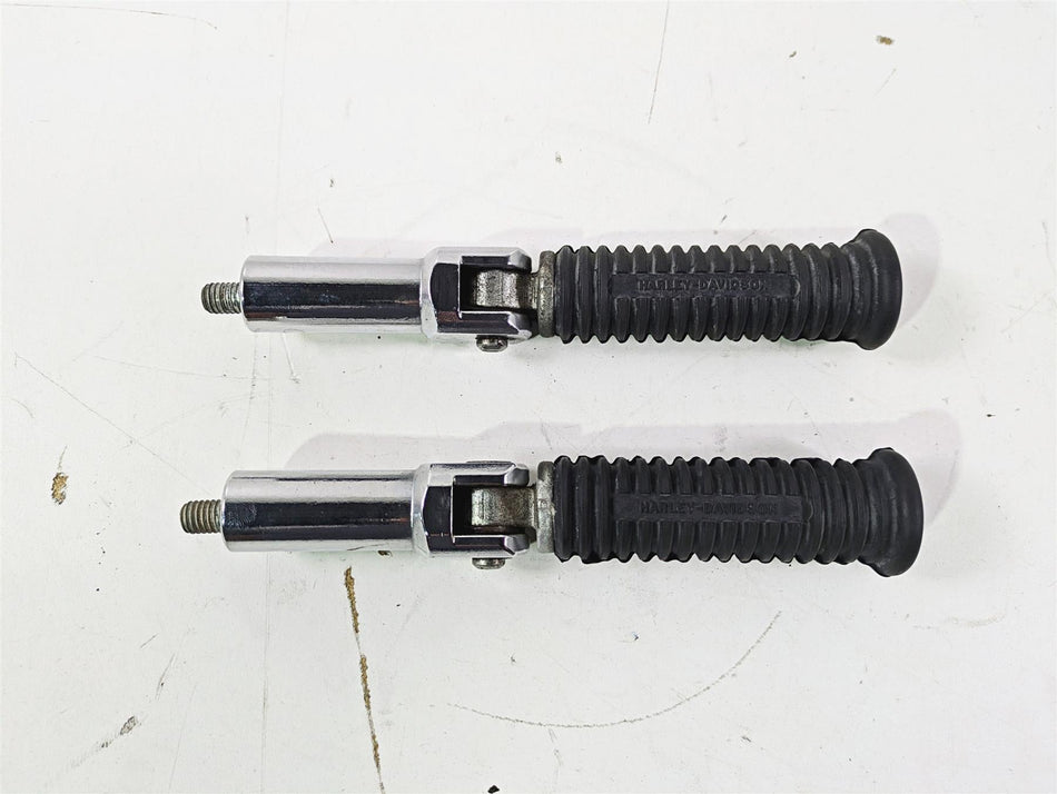 2009 Harley FXCWC Softail Rocker Rear Passenger Footpeg Rest Set - Read 51039-05 {{ shop.shopifyCountryName }} - Mototech271