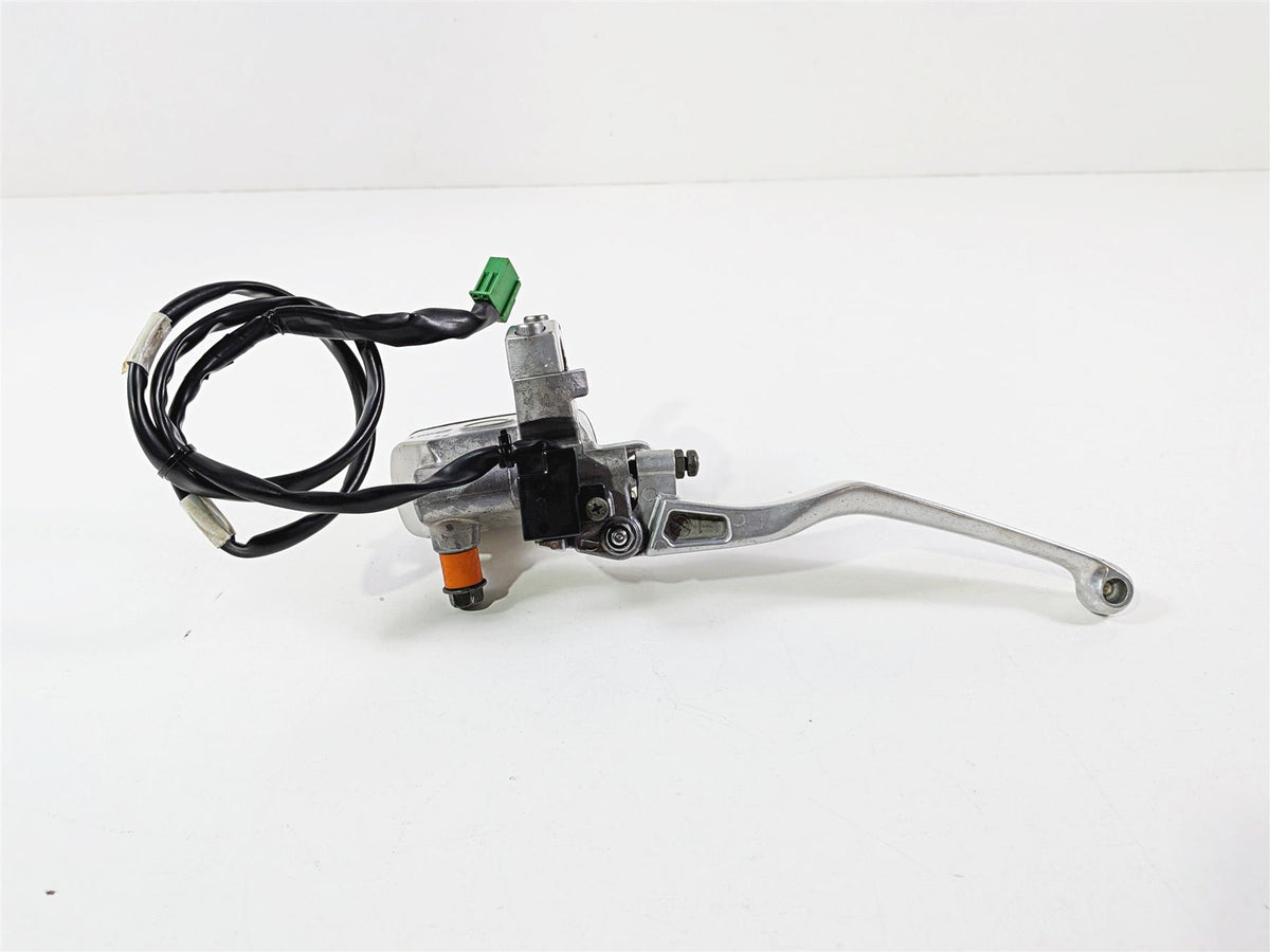 2006 Yamaha XVZ1300 Royal Star Front Brake Master Cylinder 4XY-W2587-01-00 {{ shop.shopifyCountryName }} - Mototech271