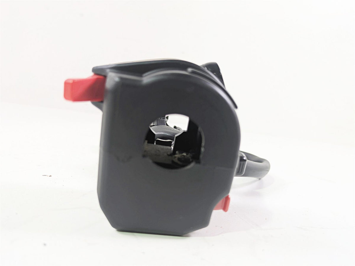 2013 Triumph Bonneville Left Hand Turn Signal Control Switch T2040328 {{ shop.shopifyCountryName }} - Mototech271