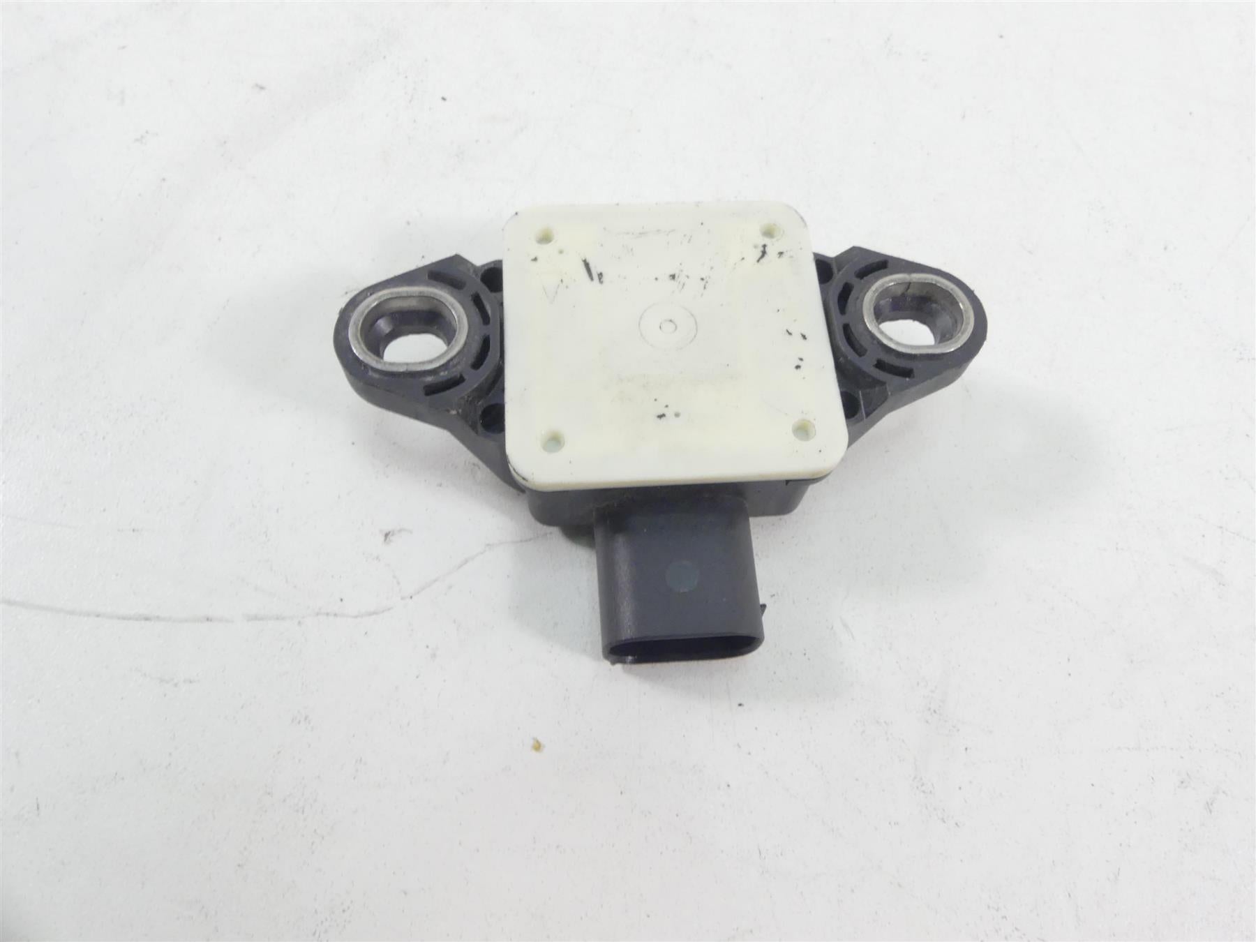 2018 Honda CBR1000 RR SC77 Bosch Tilt Angle Sensor Module 1275100853 {{ shop.shopifyCountryName }} - Mototech271