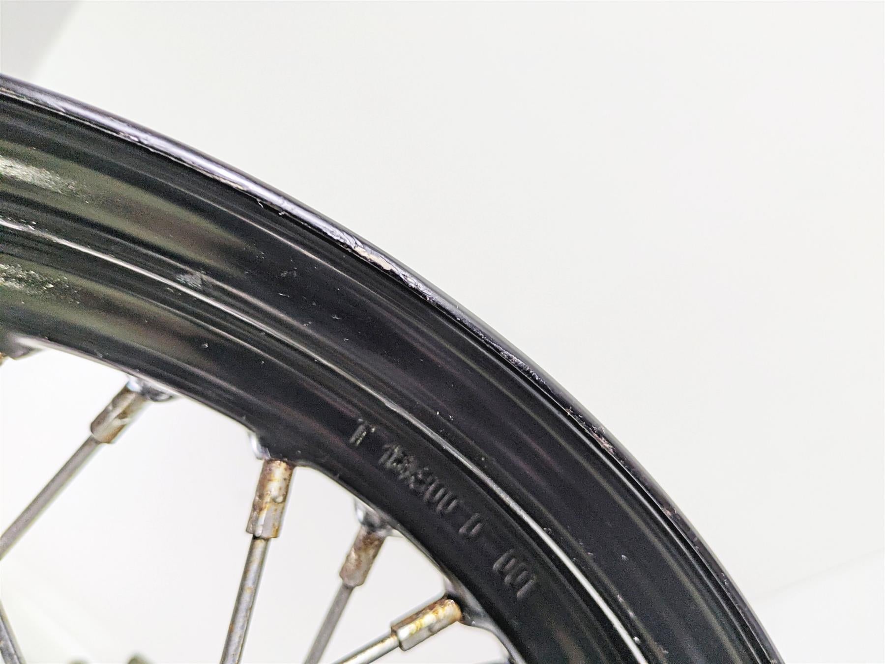 2018 Harley FLHCS Softail Heritage 115th 16x3 Front Wheel Rim & Cover 43300489 {{ shop.shopifyCountryName }} - Mototech271