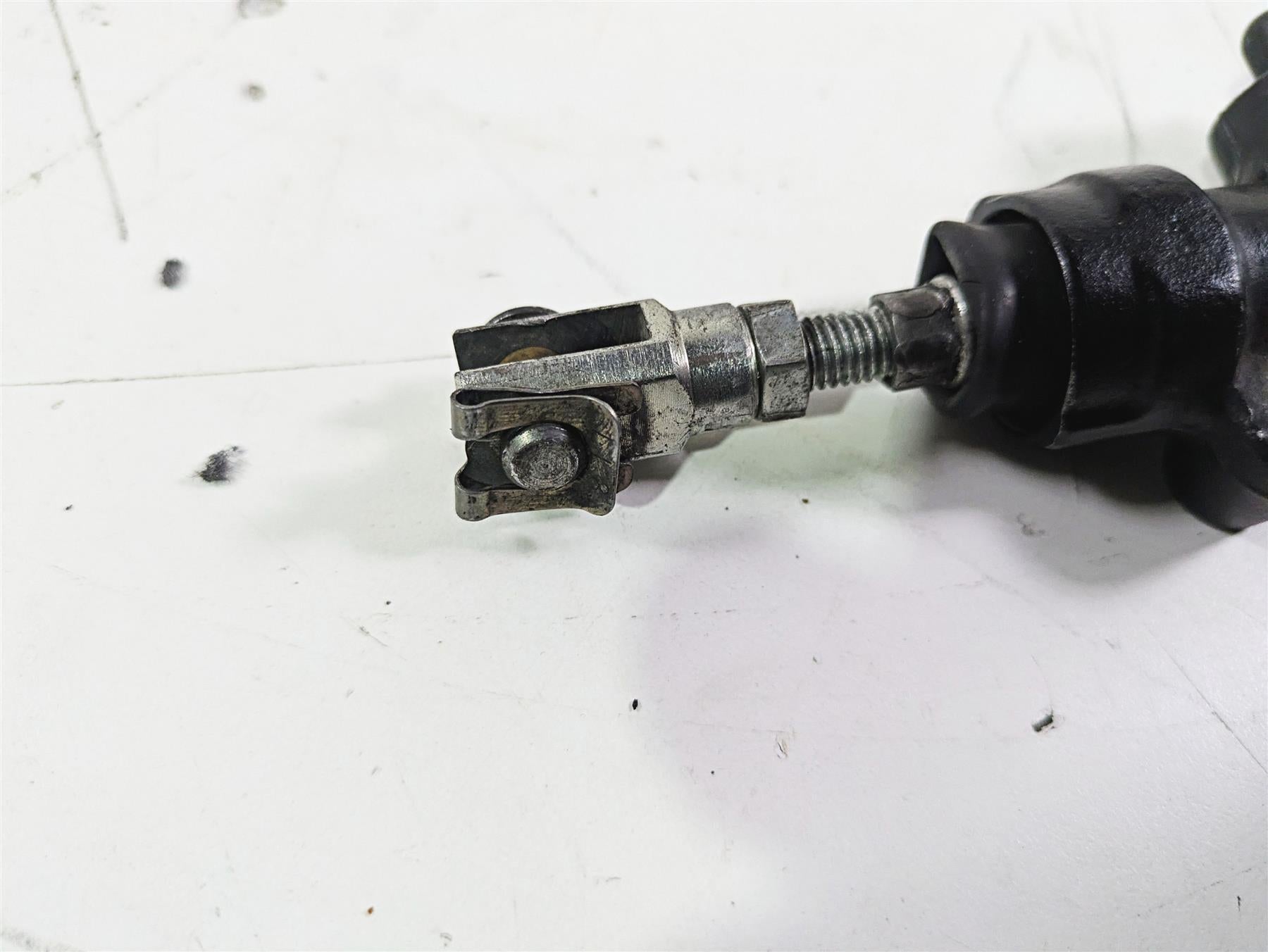 2012 Triumph Daytona 675 Rear Brake Master Cylinder + Reservoir T2024073 {{ shop.shopifyCountryName }} - Mototech271