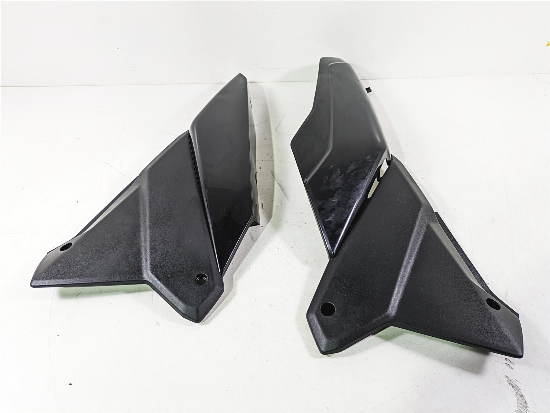 2023 Kawasaki KLR KL 650 Adventure Left Right Side Cover 14093-1275 14093-1276 {{ shop.shopifyCountryName }} - Mototech271