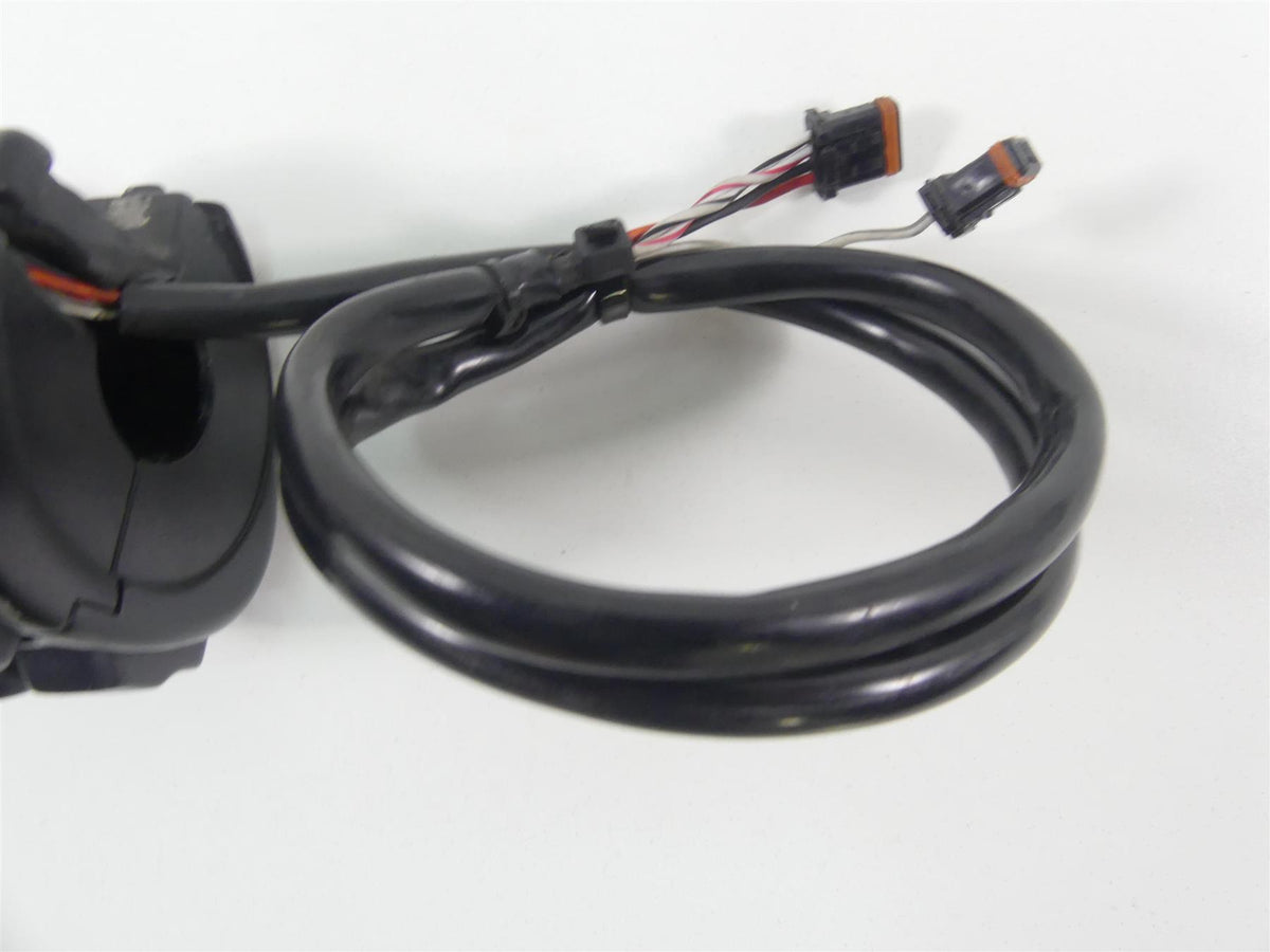 2018 Harley FXBRS Softail Breakout Right Hand Start Kill Control Switch 71500462 {{ shop.shopifyCountryName }} - Mototech271