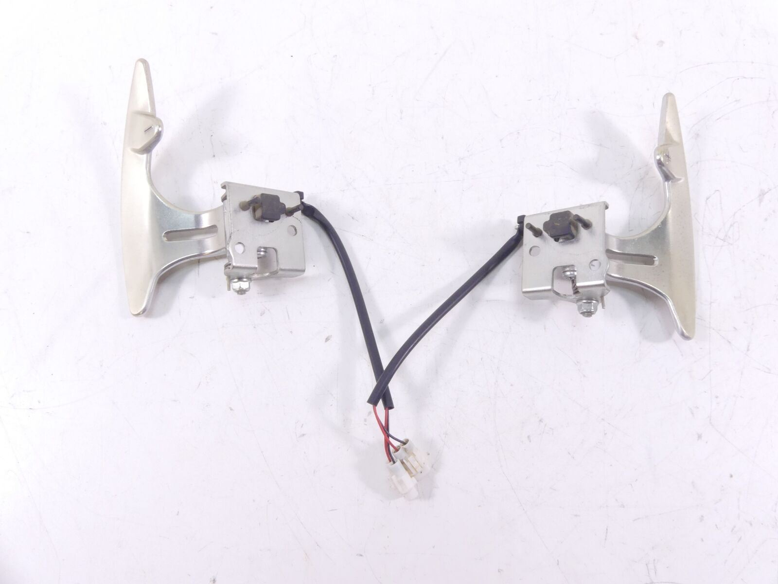 2017 Yamaha YXZ1000R EPS SS Left Right Shifter Shift Paddle Set B57-2380A-00-00 {{ shop.shopifyCountryName }} - Mototech271