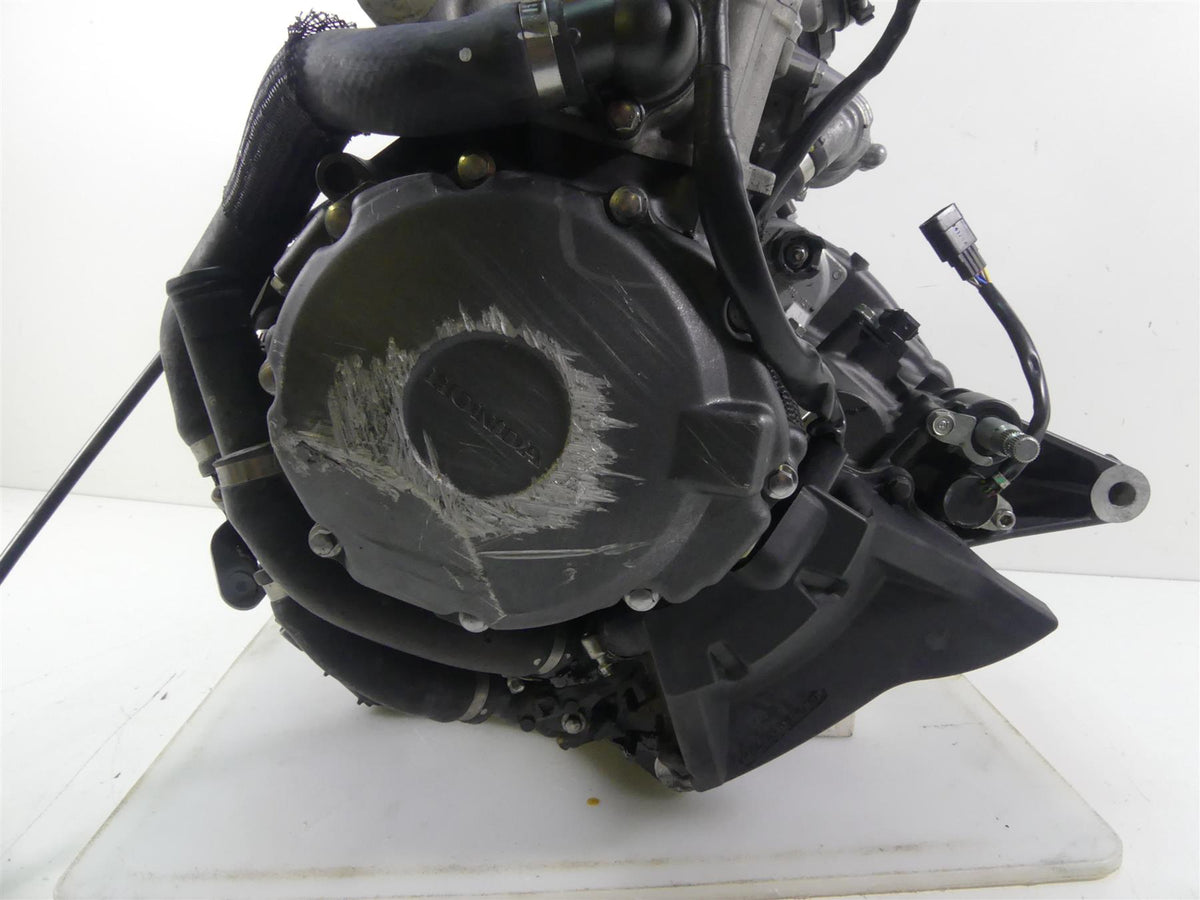 2015 Honda CBR1000 RR SC59 Running 1000cc Engine Motor 17K - Video 11000-MGP-000 {{ shop.shopifyCountryName }} - Mototech271
