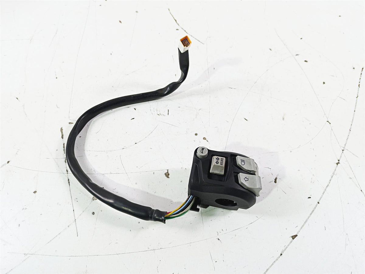 2017 Ducati Monster 1200 S Left Hand Control Switch Light READ 65110281B {{ shop.shopifyCountryName }} - Mototech271