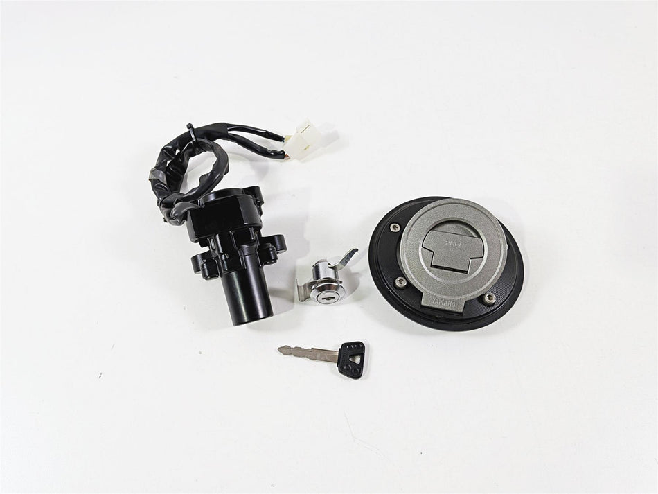 2025 Yamaha YZF R7 Ignition Switch Key Set Gas Cap Seat Lock BEB-82501-01-00 {{ shop.shopifyCountryName }} - Mototech271