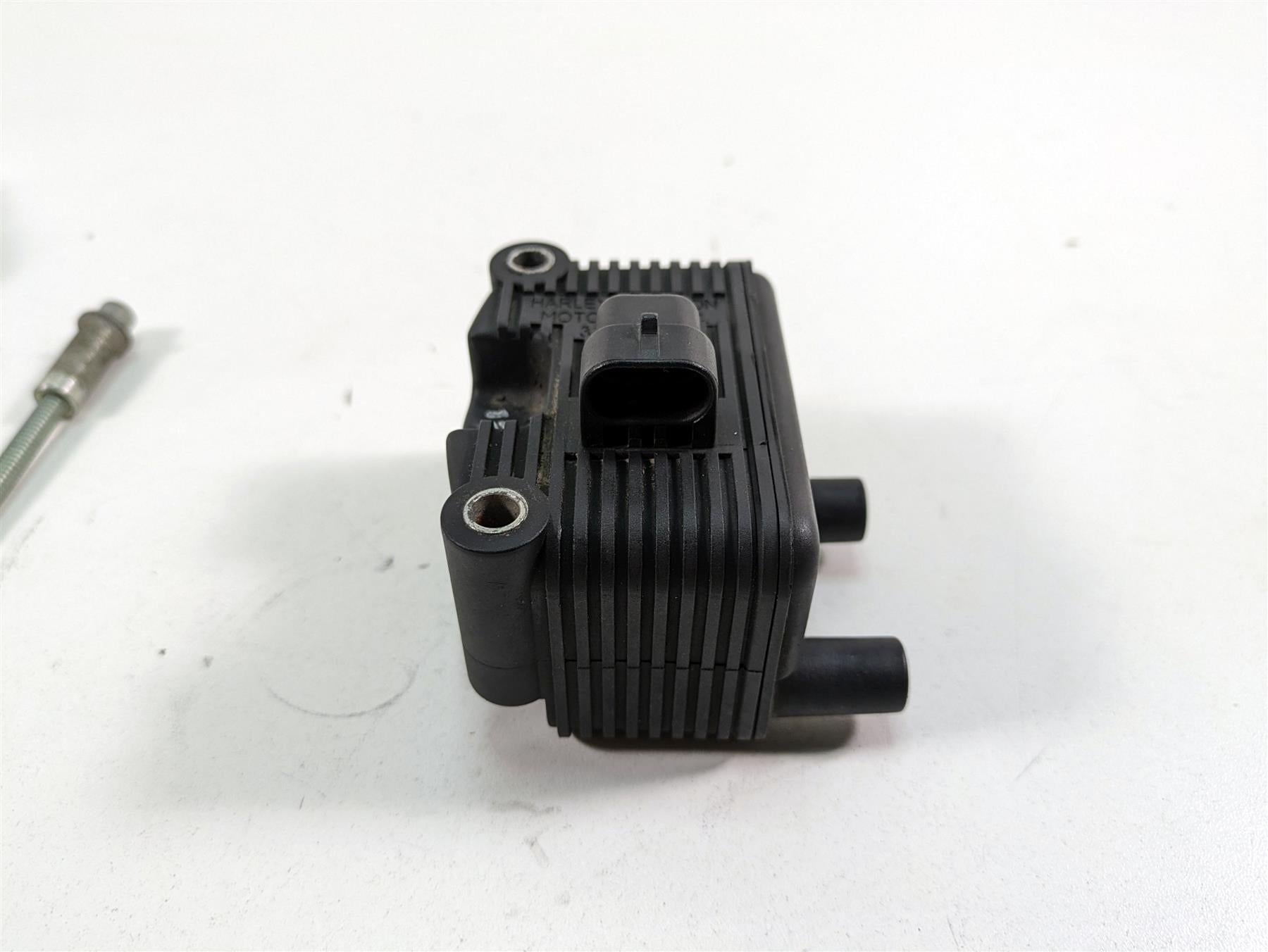 2000 Harley Dyna FXDL Low Rider Denso Ignition Coil & Chrome Cover 31655-99 {{ shop.shopifyCountryName }} - Mototech271