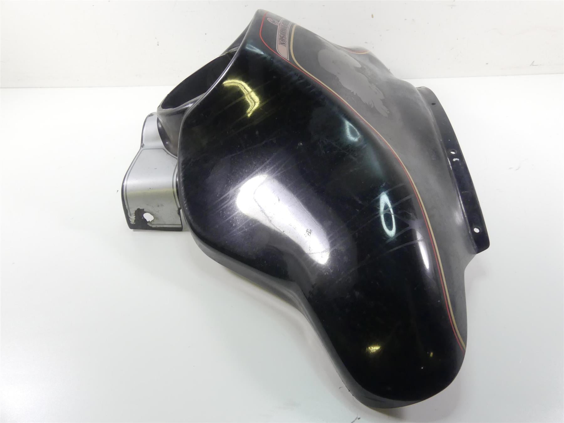 1995 Harley Touring FLHTCU Electra Glide Front Nose Outer Fairing -Read 58198-86 {{ shop.shopifyCountryName }} - Mototech271
