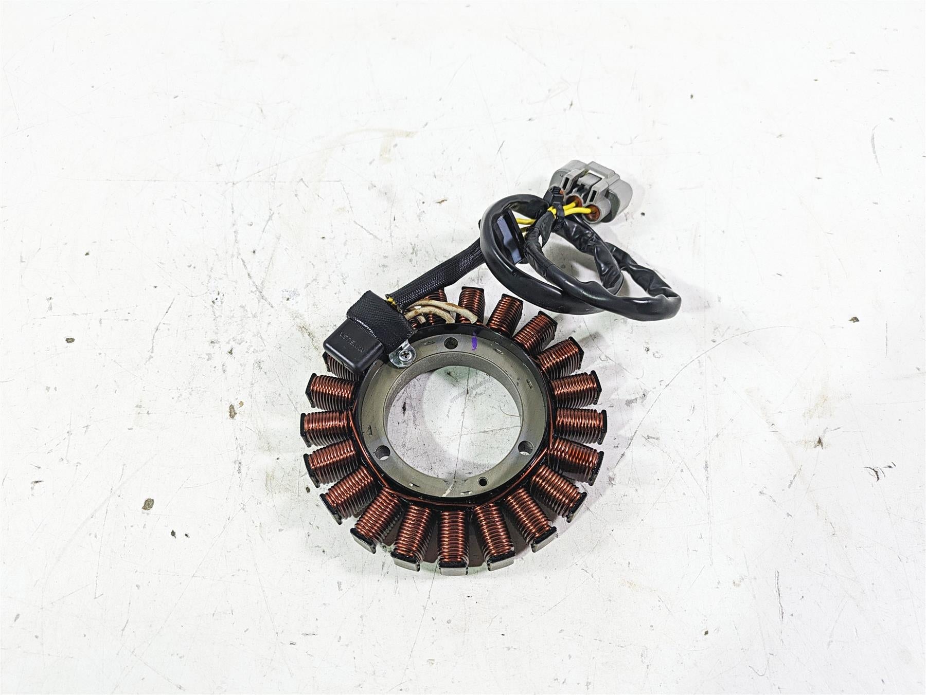 2022 BMW R1250 RT K052 Stator Alternator Generator 12318406639 {{ shop.shopifyCountryName }} - Mototech271