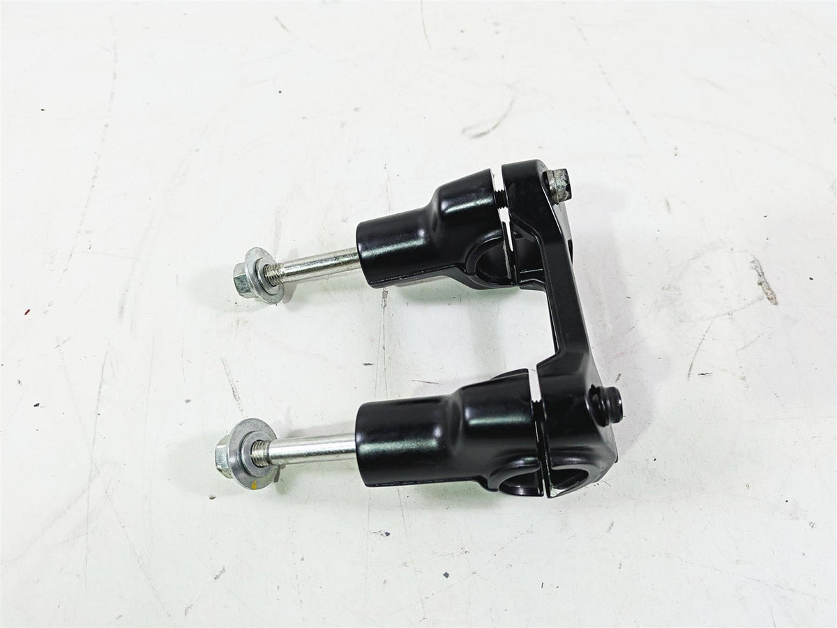 2018 Ducati Hypermotard 939 SP Handlebar Riser Holder Set 36011451AA {{ shop.shopifyCountryName }} - Mototech271