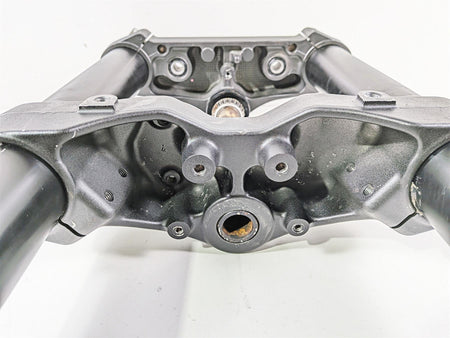 2014 Suzuki M109R VZR1800 Boulevard Front Fork Triple Tree Axle Set 51103-48G31 {{ shop.shopifyCountryName }} - Mototech271