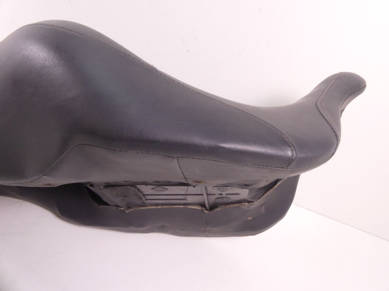 2009 Harley Touring FLHTCU Electra Glide Dual Driver Seat Saddle Low 52164-09B {{ shop.shopifyCountryName }} - Mototech271