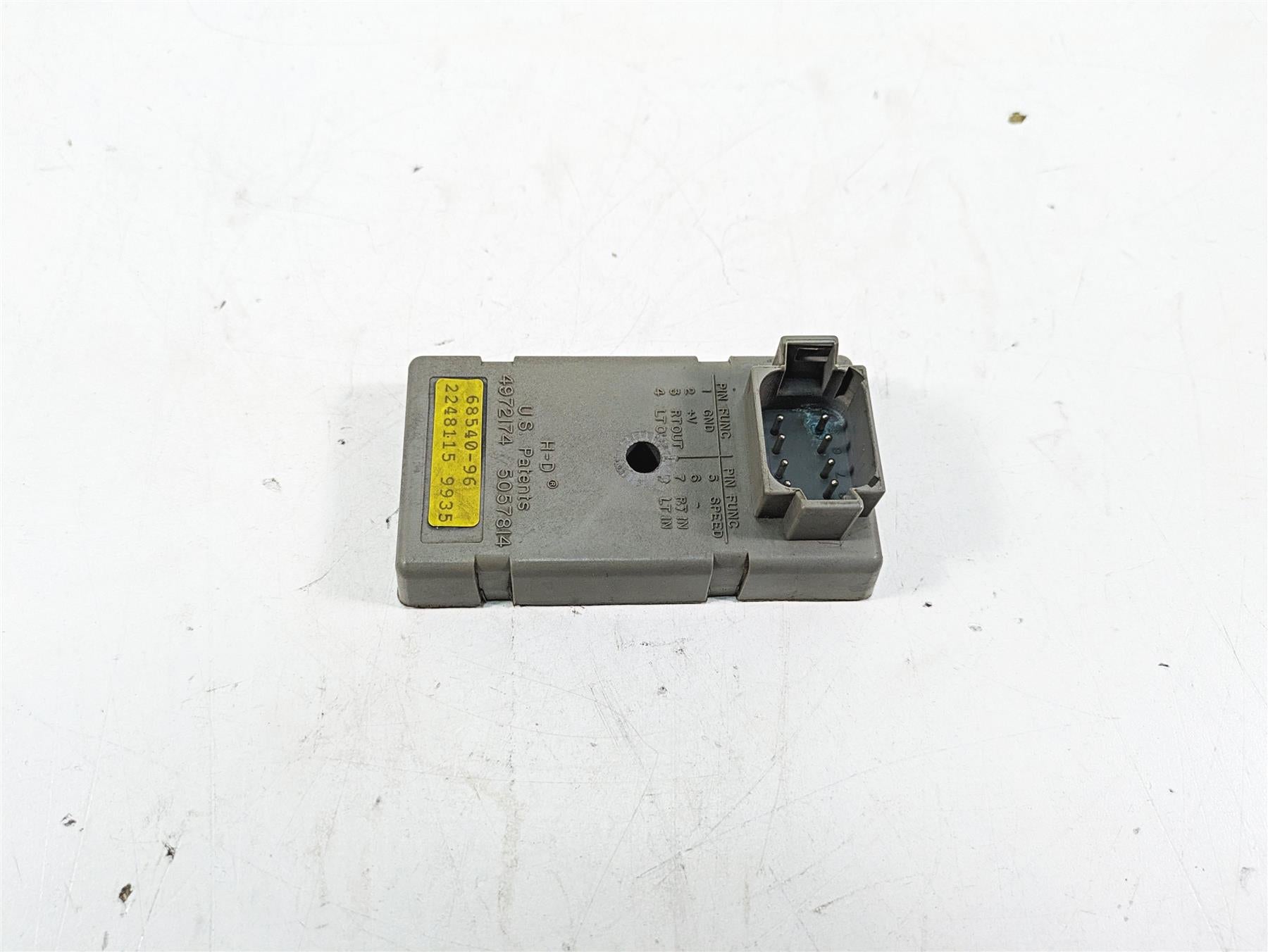 2000 Harley FXSTS Softail Springer Tsm Turn Signal Flasher Module 68540-96 {{ shop.shopifyCountryName }} - Mototech271