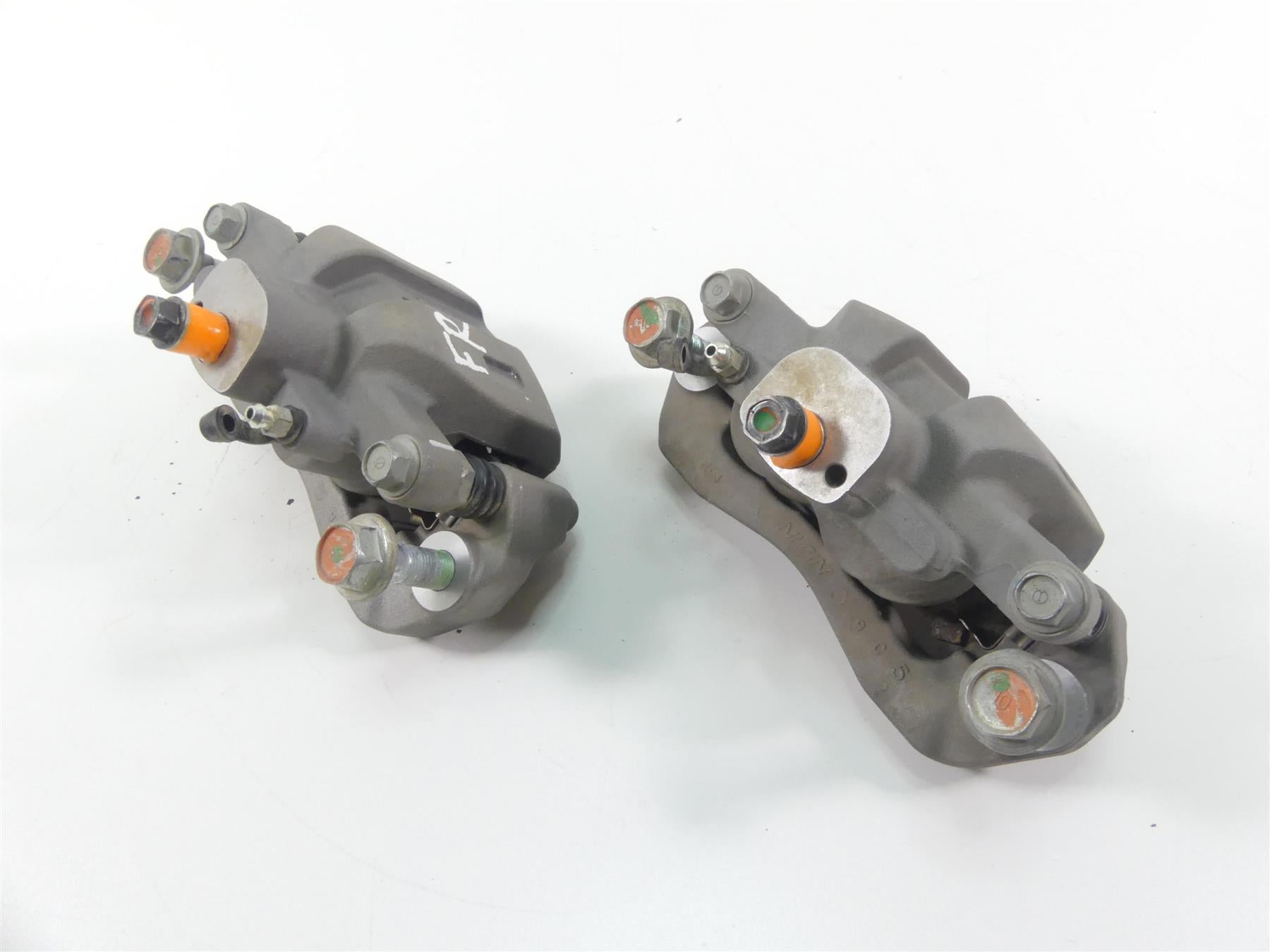 2020 Honda Talon SXS1000R S2R Nissin Front Brake Caliper Set 45150-HL4-A01 {{ shop.shopifyCountryName }} - Mototech271