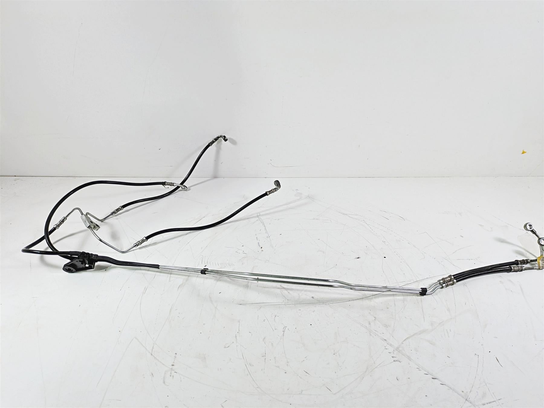 2008 Harley Touring FLHTCU E-Glide 105TH Front Abs Brake Lines 41679-08 40612-08 | Mototech271