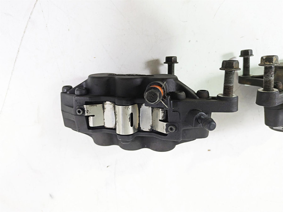2003 Suzuki GSF1200 Bandit Tokico Front Brake Caliper Set 59100-33E30-999 {{ shop.shopifyCountryName }} - Mototech271