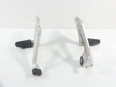 2015 BMW R1200RT K52 Rear Passenger Footpeg Foot Peg Set 46718534789 46718534790 {{ shop.shopifyCountryName }} - Mototech271