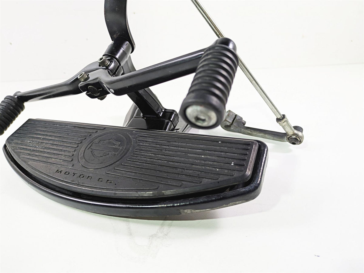 2018 Harley FLHCS Softail Heritage 115th Left Floorboard & Shift Lever 50501087 {{ shop.shopifyCountryName }} - Mototech271