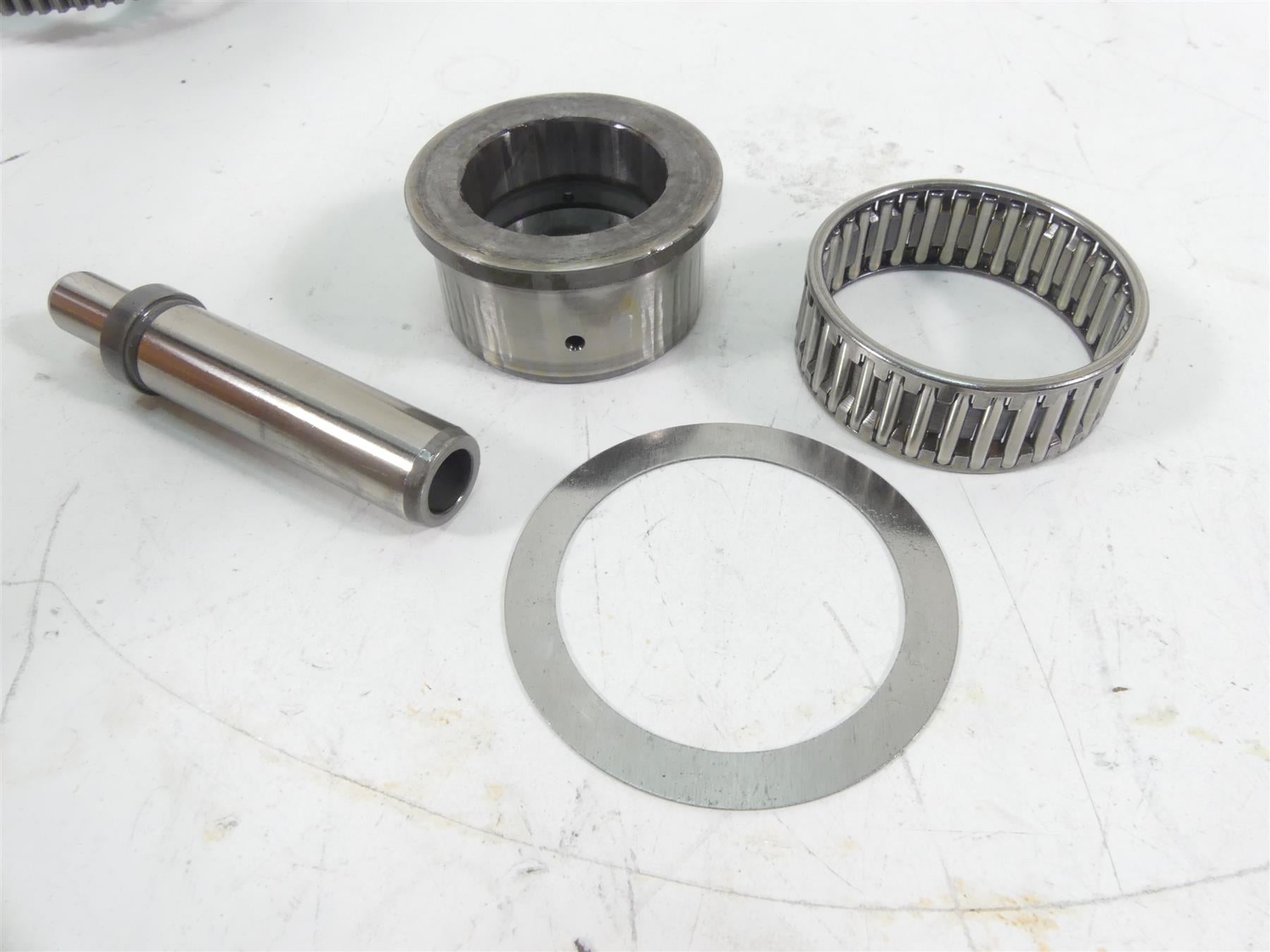 2015 Ducati Diavel Carbon Red Engine Starter Motor Gears Set 173Z0021A {{ shop.shopifyCountryName }} - Mototech271