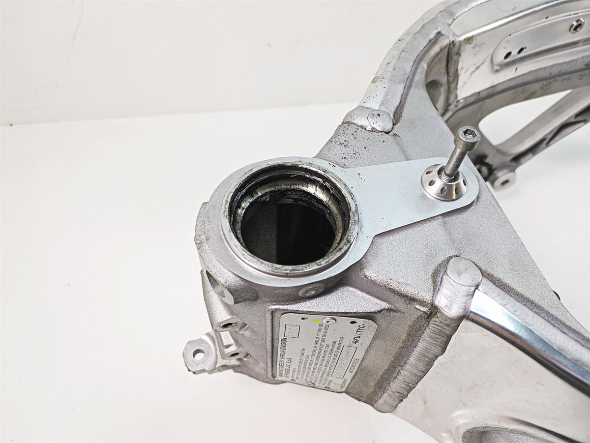 2020 Aprilia Tuono V4 Factory Straight Frame Chassis With Clear Texas Title 896962 {{ shop.shopifyCountryName }} - Mototech271