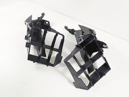 2016 BMW R1200RT K52 Radiator Fairing Cover Scoop Set 46637728668 {{ shop.shopifyCountryName }} - Mototech271