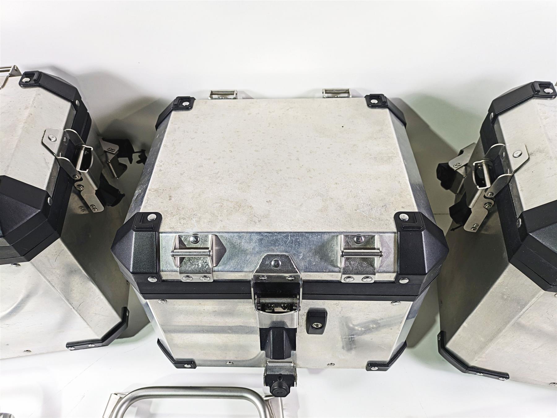 2006 BMW R1200GS K255 Adv Oem Touratech Saddlebag Tour Pak Key Set 71607722306 {{ shop.shopifyCountryName }} - Mototech271