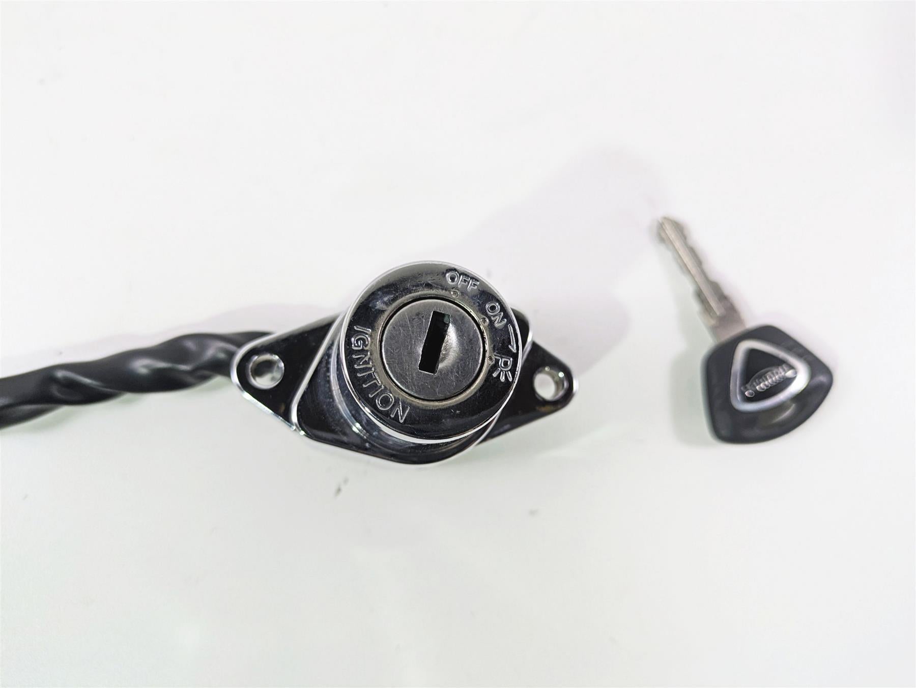 2013 Triumph Bonneville Ignition Switch Key Lock Set T2500804 {{ shop.shopifyCountryName }} - Mototech271
