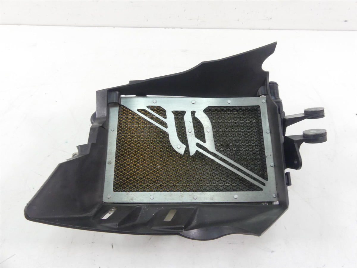 2017 BMW R1200GS GSW K50 Left Radiator Fan & Cover 17118546408 {{ shop.shopifyCountryName }} - Mototech271