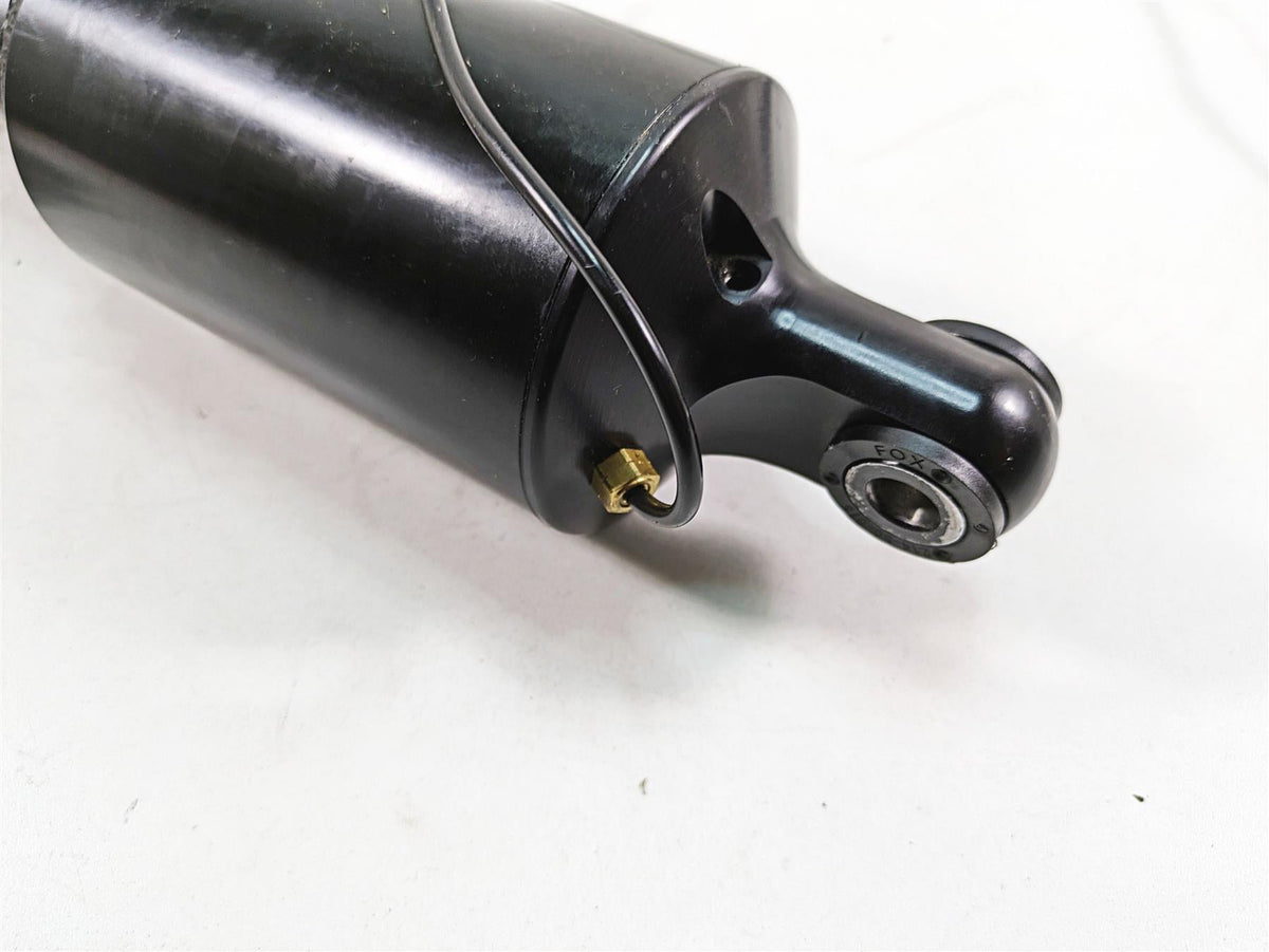 2016 Suzuki M109R VZR1800 Arnott Ultimate Ride Air Suspension Kit - Read MC-2911 {{ shop.shopifyCountryName }} - Mototech271