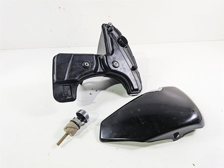 2006 Harley Sportster XL1200 C Oil Tank Reservoir & Dipstick 62888-04B {{ shop.shopifyCountryName }} - Mototech271