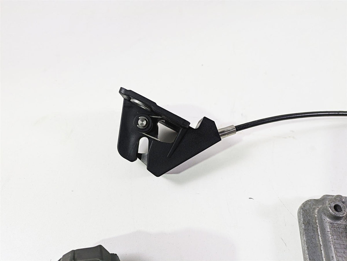 2010 BMW R1200RT K26 Cdi Ecu Ecm & Ignition Switch Set 7722565 5125770007 {{ shop.shopifyCountryName }} - Mototech271