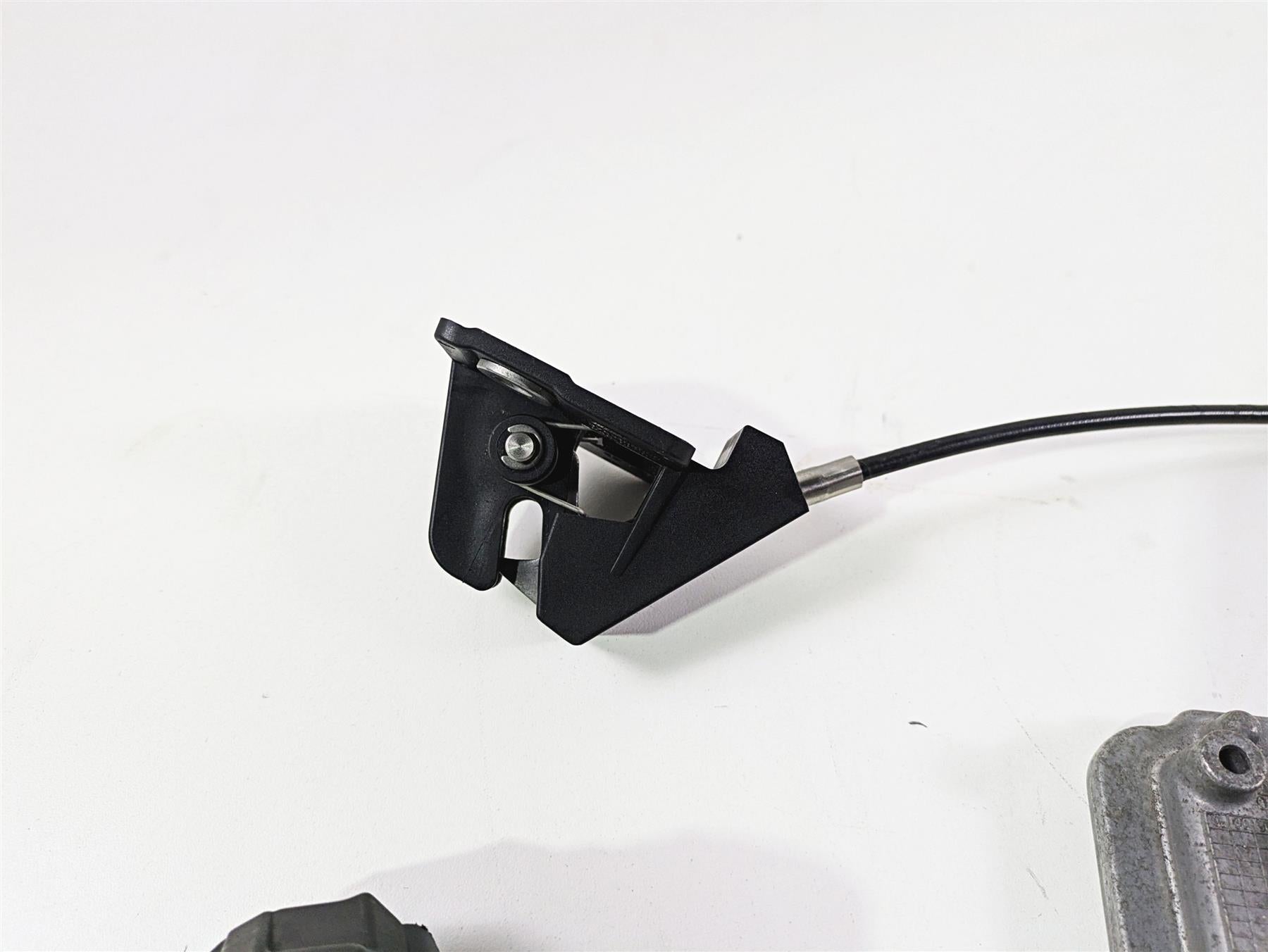 2010 BMW R1200RT K26 Cdi Ecu Ecm & Ignition Switch Set 7722565 5125770007 {{ shop.shopifyCountryName }} - Mototech271