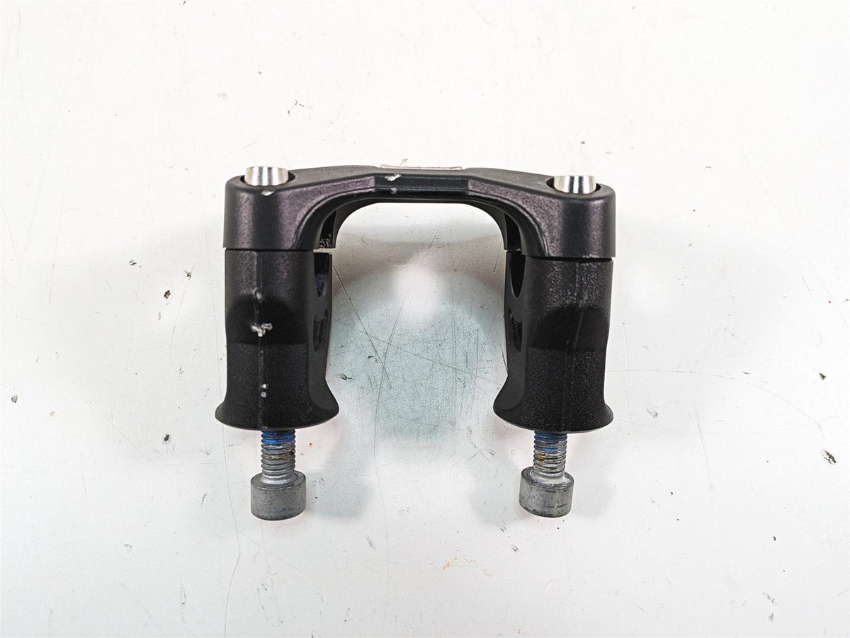 2020 Aprilia Tuono V4 Factory Handlebar Holder Riser Set 2B003986 2B003980 {{ shop.shopifyCountryName }} - Mototech271