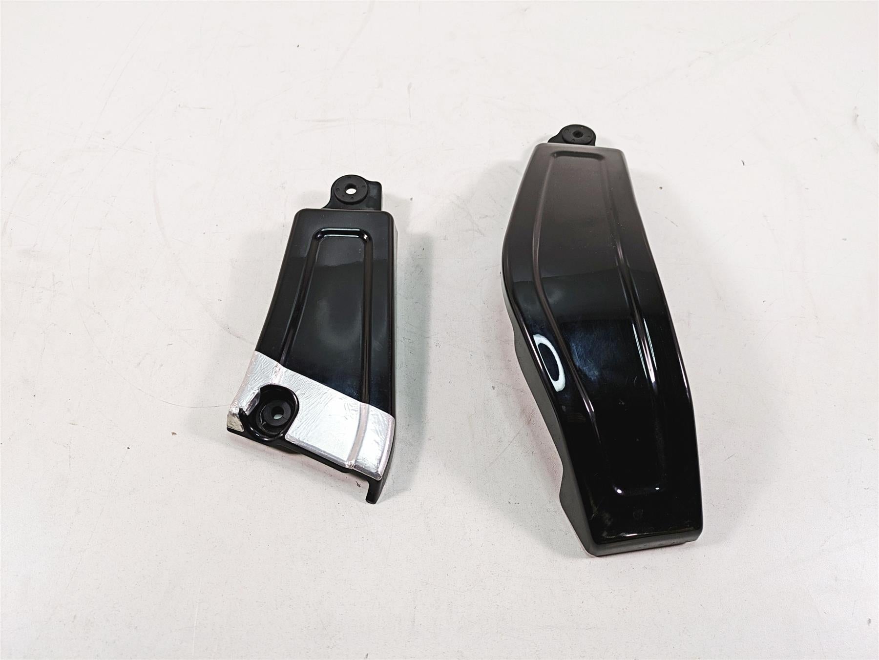 2016 Suzuki M109R VZR1800 Swingarm Side Cover Fairing Set 47240-48G00-019 {{ shop.shopifyCountryName }} - Mototech271