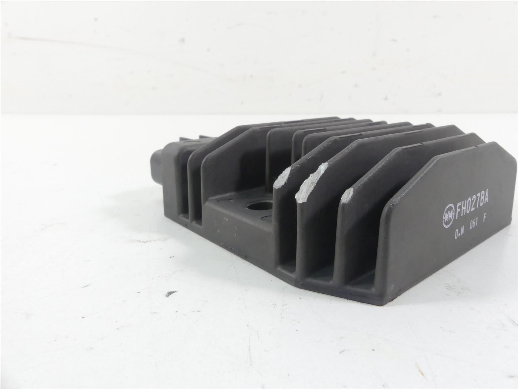 2021 Kawasaki ZX1400 ZX14R Ninja Rectifier Voltage Regulator FH027BA 21066-0771 {{ shop.shopifyCountryName }} - Mototech271