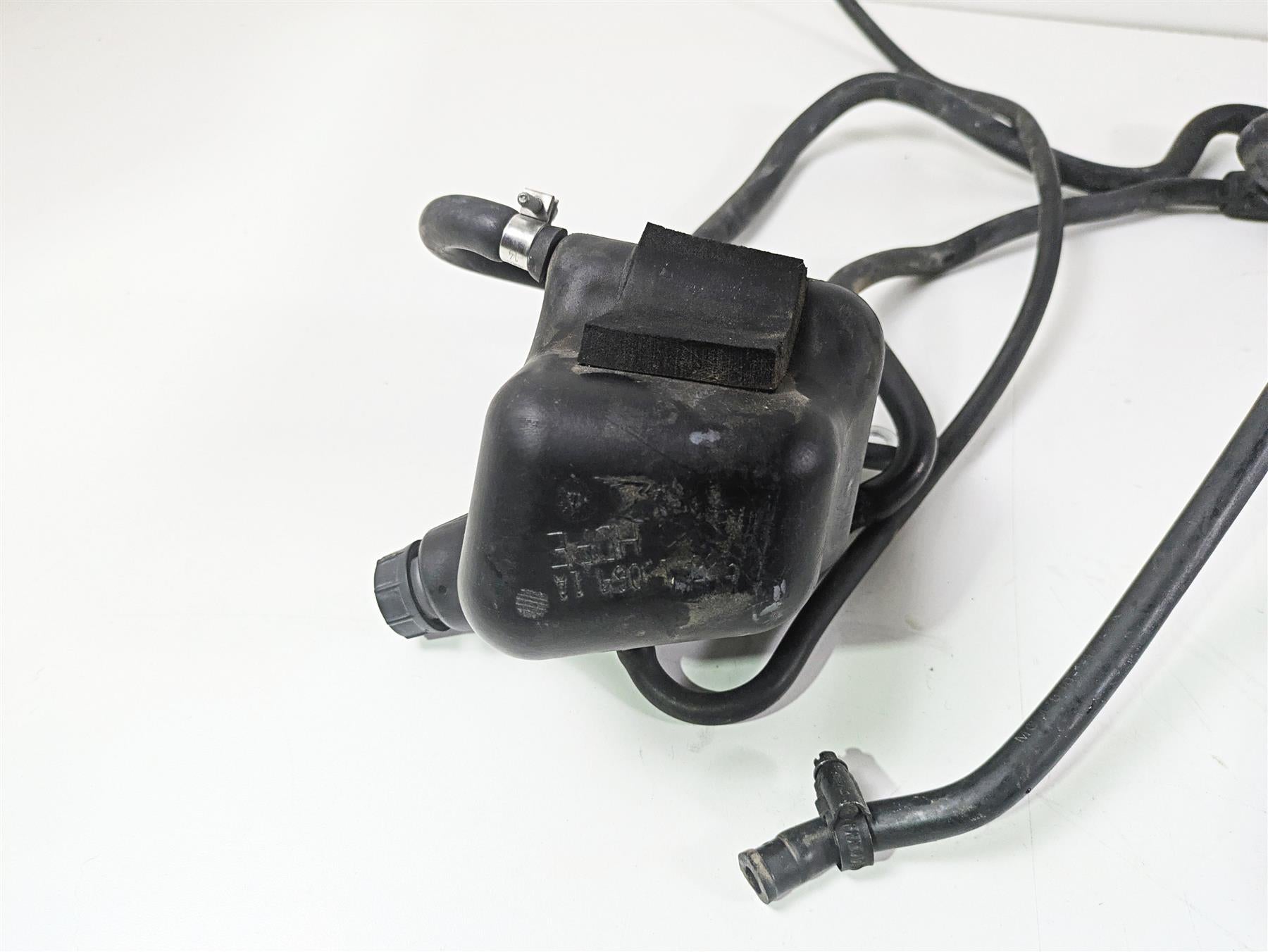 2012 Ducati Streetfighter 848 Upper Radiator Fans Reservoir Hoses 54840831A {{ shop.shopifyCountryName }} - Mototech271