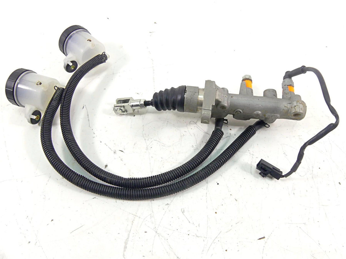 2021 Can Am Maverick Sport 1000R XRC Main Brake Master Cylinder 705601863 {{ shop.shopifyCountryName }} - Mototech271