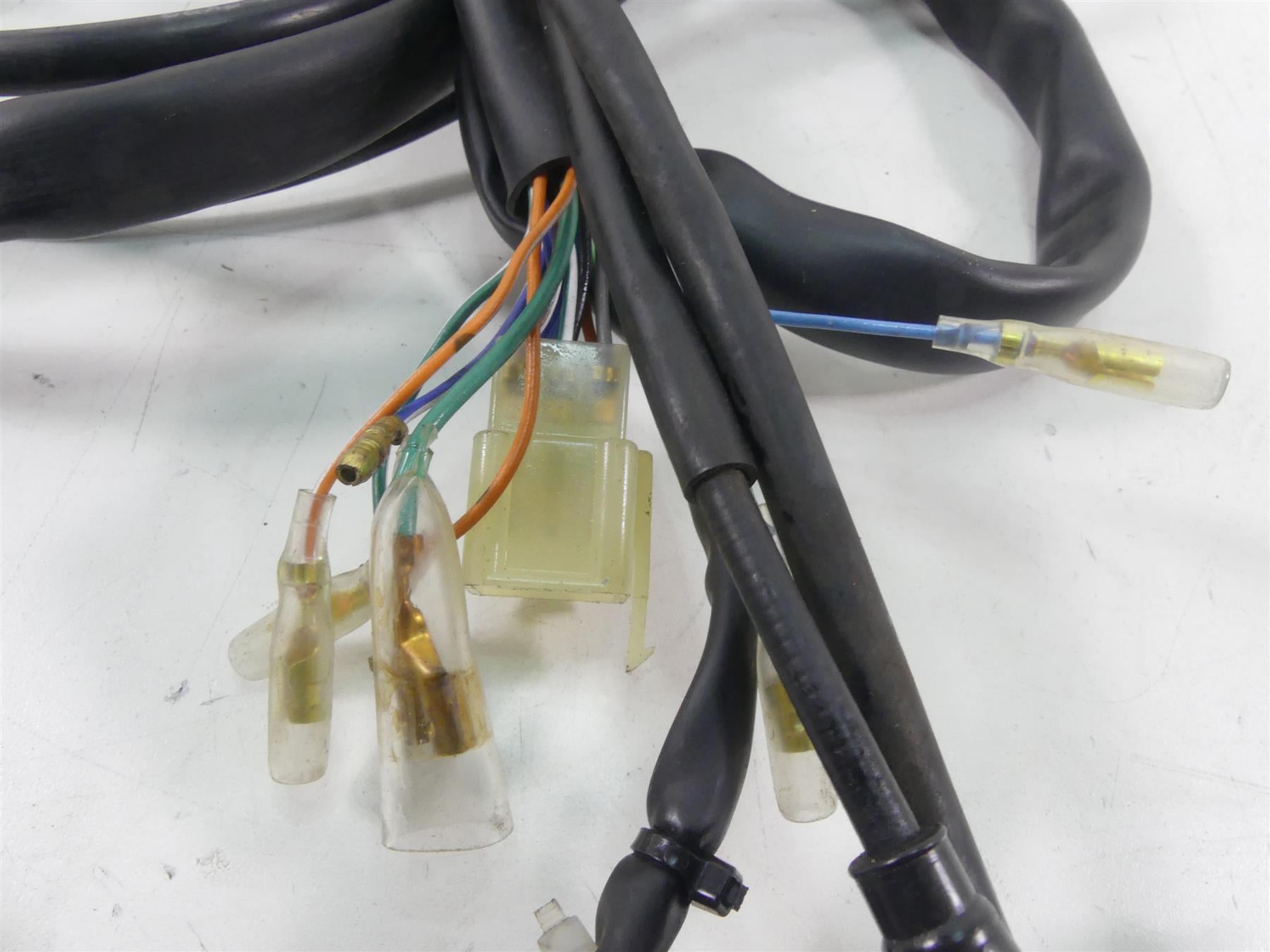 2007 Honda VT1100 C Shadow Spirit Left Hand Controls Switch 35020-MAH-A00 {{ shop.shopifyCountryName }} - Mototech271