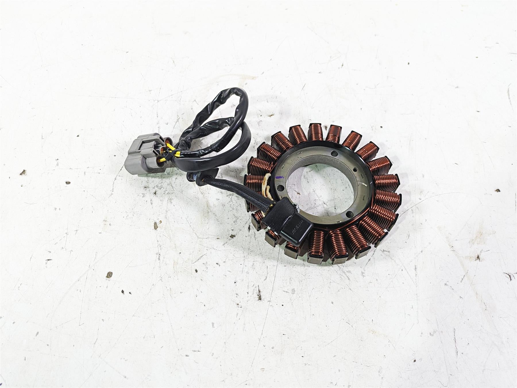 2022 BMW R1250 RT K052 Stator Alternator Generator 12318406639 {{ shop.shopifyCountryName }} - Mototech271