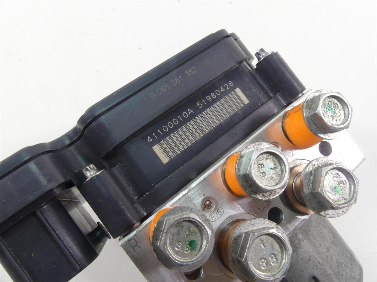 2016 Harley Touring FLHTP Electra Glide Abs Brake Pump Unit Module 41100013A {{ shop.shopifyCountryName }} - Mototech271