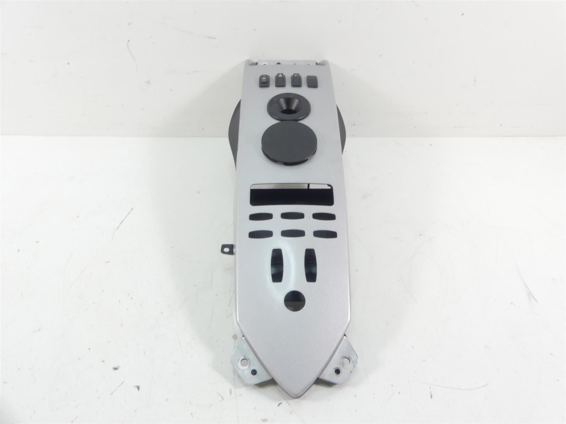 2011 Victory Vision Tour Center Tank Radio Console Cover Fairing Set 5253469 {{ shop.shopifyCountryName }} - Mototech271