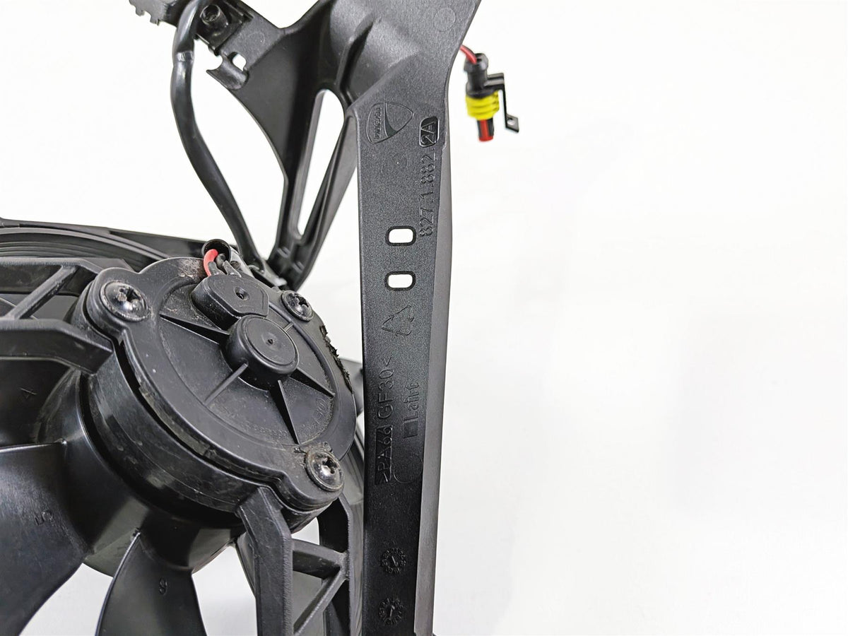 2019 Ducati Panigale V4S V4 S Corse Coolant Fan & Bracket Mount Set 55040311A {{ shop.shopifyCountryName }} - Mototech271